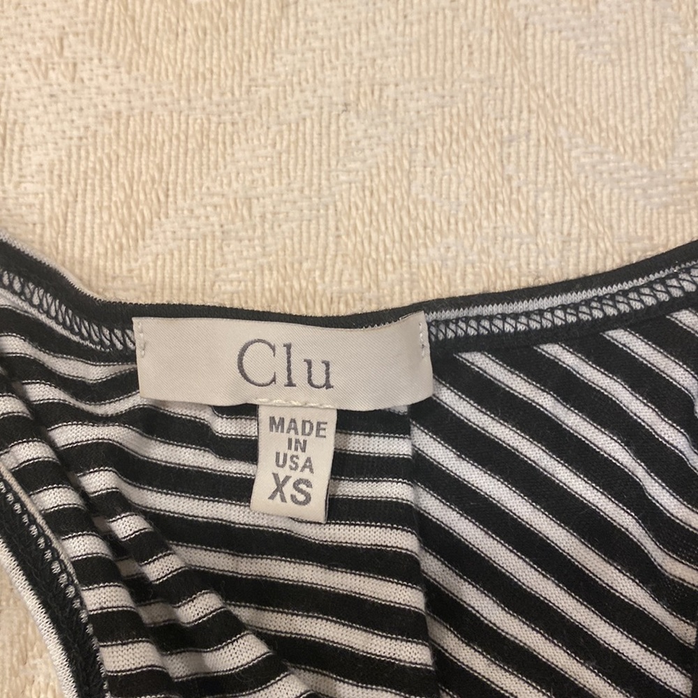 Clu Dresses:  Black & White Striped and Gold Shimmer. 34” length. Rouged - Picture 11 of 15